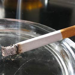 Сигареты без никотина вызывают рак быстрее, чем обычные
