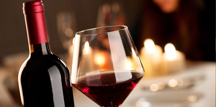 Красное вино полезно для... зубов