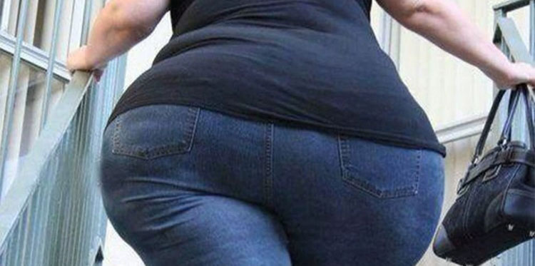 От долгого сидения за компьютером зад становится больше на 50%