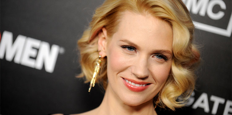 После родов актриса Дженьюэри Джонс съела собственную плаценту