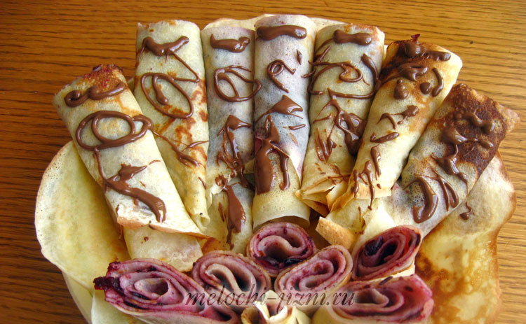 Блины со смородиной и шоколадом - рецепт с пошаговым фото