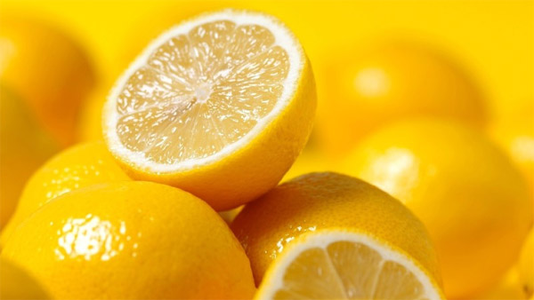 Лимон для красоты кожи, ногтей и волос