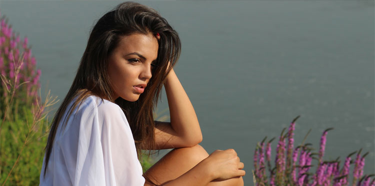 Низкая самооценка у женщины: признаки и причины