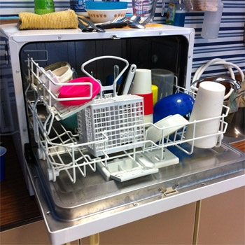 Как ухаживать за посудомоечной машиной?