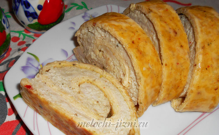 Сырный рулет с курицей