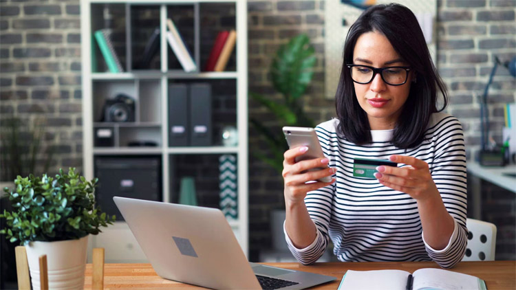 Дебетовая карта с кэшбэком: как выбрать самую выгодную